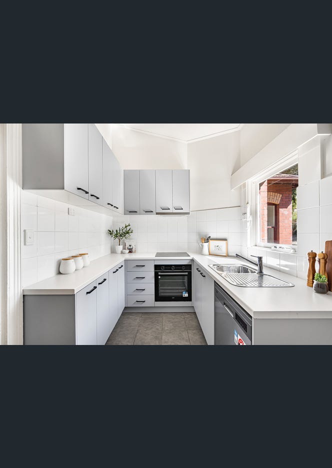 37 Riversdale Road, Hawthorn