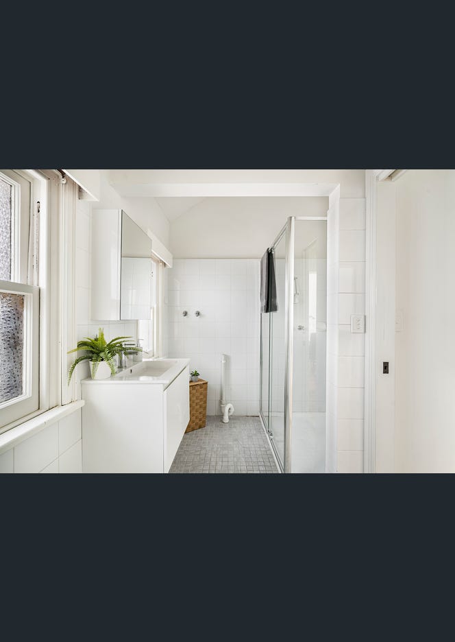 37 Riversdale Road, Hawthorn