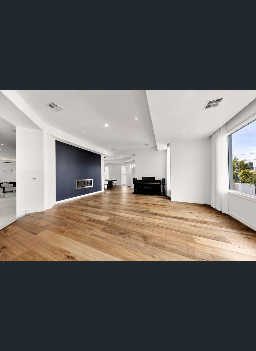 3 Duffryn Place, Toorak