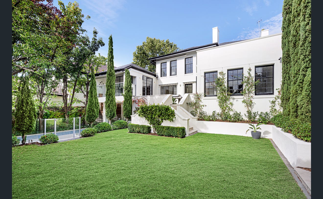 43 Bruce Street, Toorak