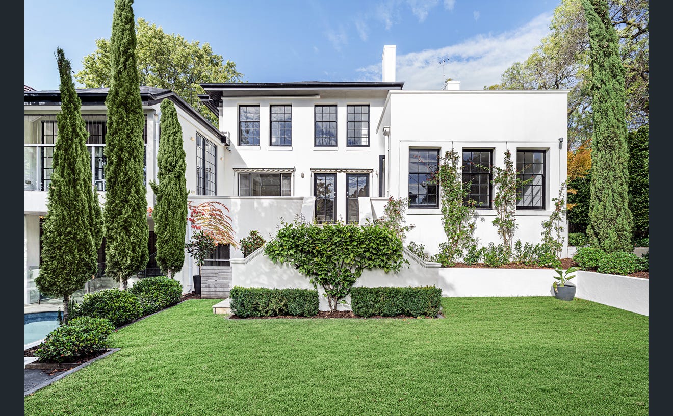 43 Bruce Street, Toorak