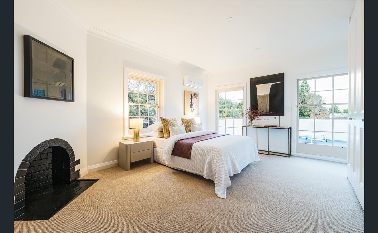 43 Bruce Street, Toorak