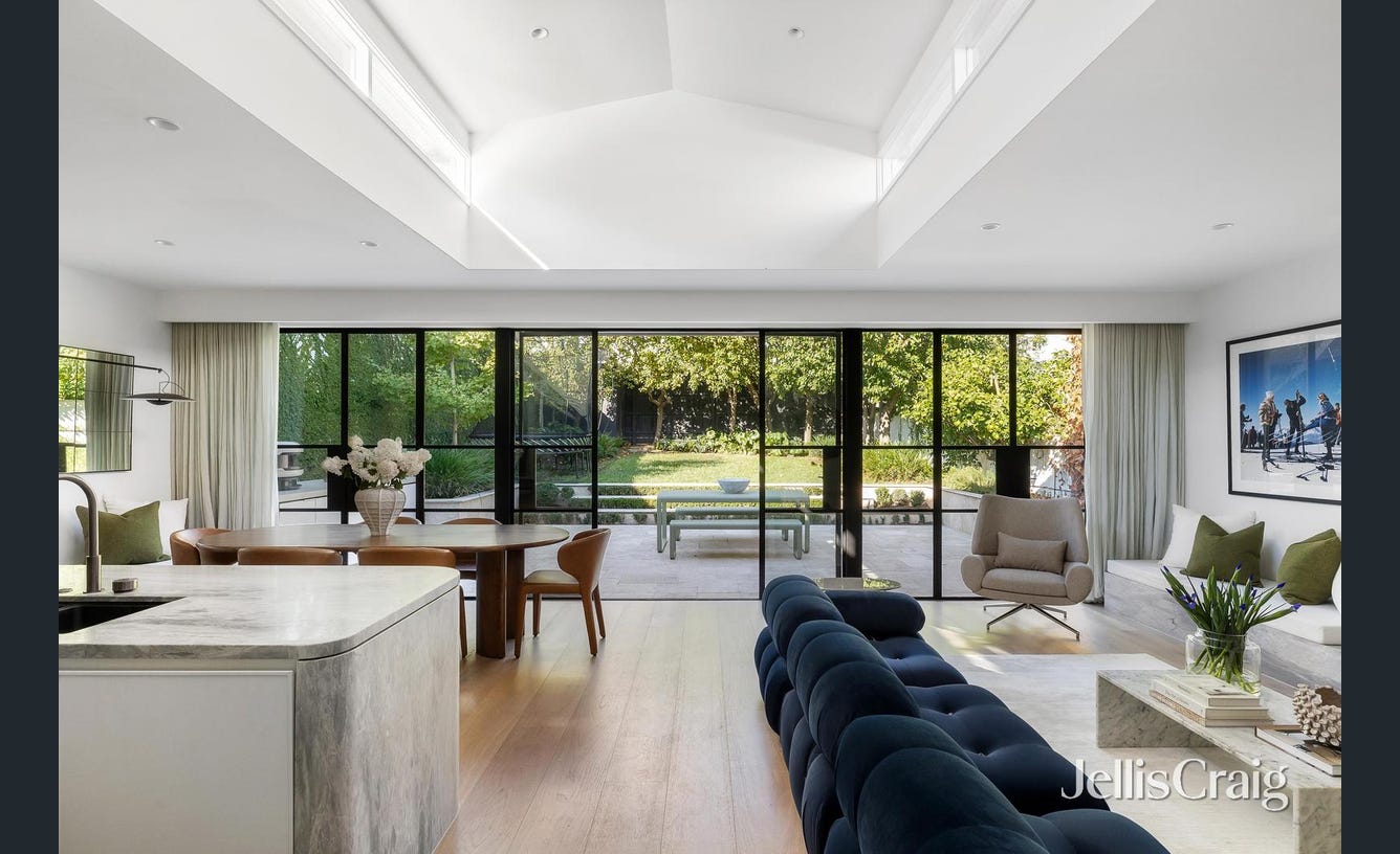 44 Tivoli Road, South Yarra