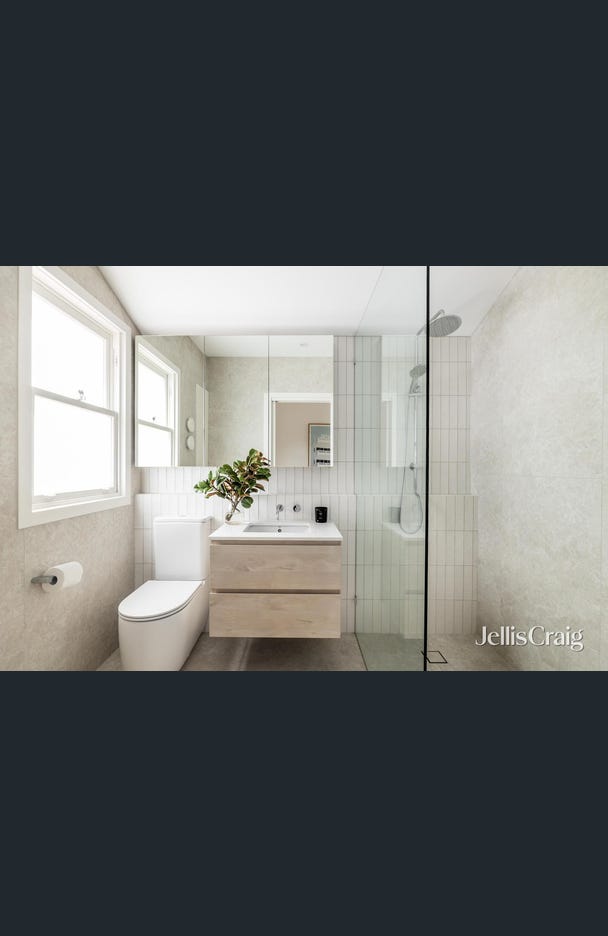 46 Victoria Road North, Malvern