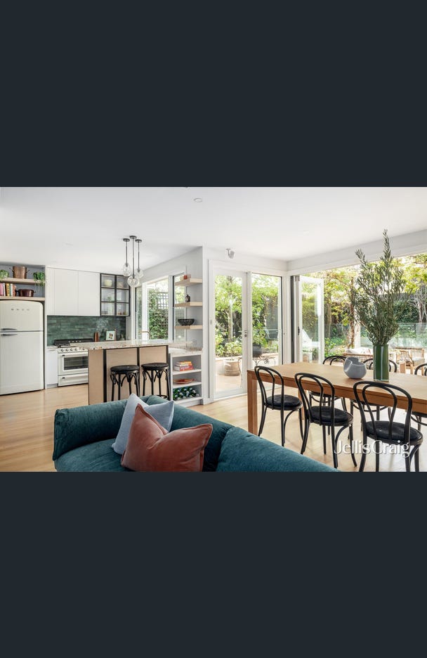 46 Victoria Road North, Malvern