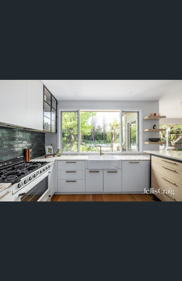 46 Victoria Road North, Malvern