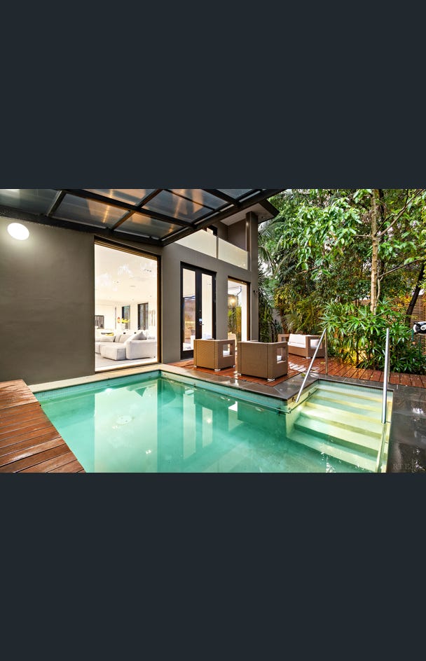 47 Bruce Street, Toorak