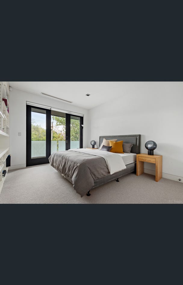 47 Bruce Street, Toorak