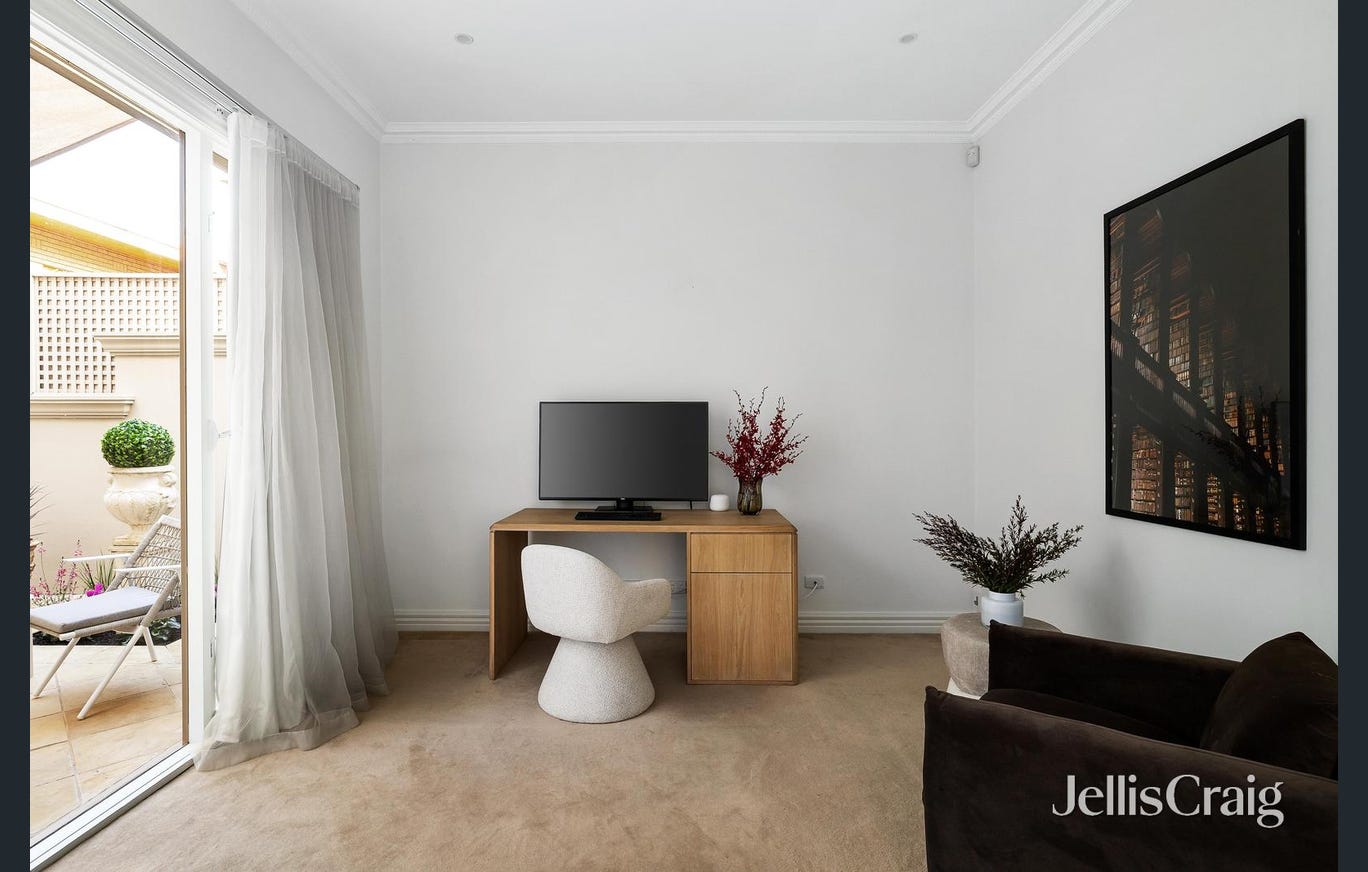 4 Dalny Street, Malvern