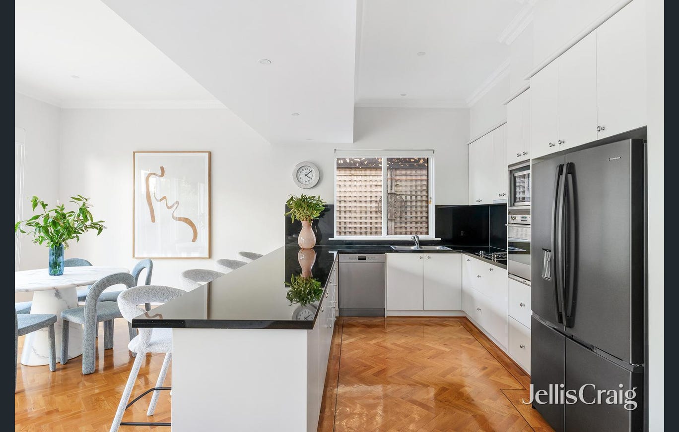 4 Dalny Street, Malvern
