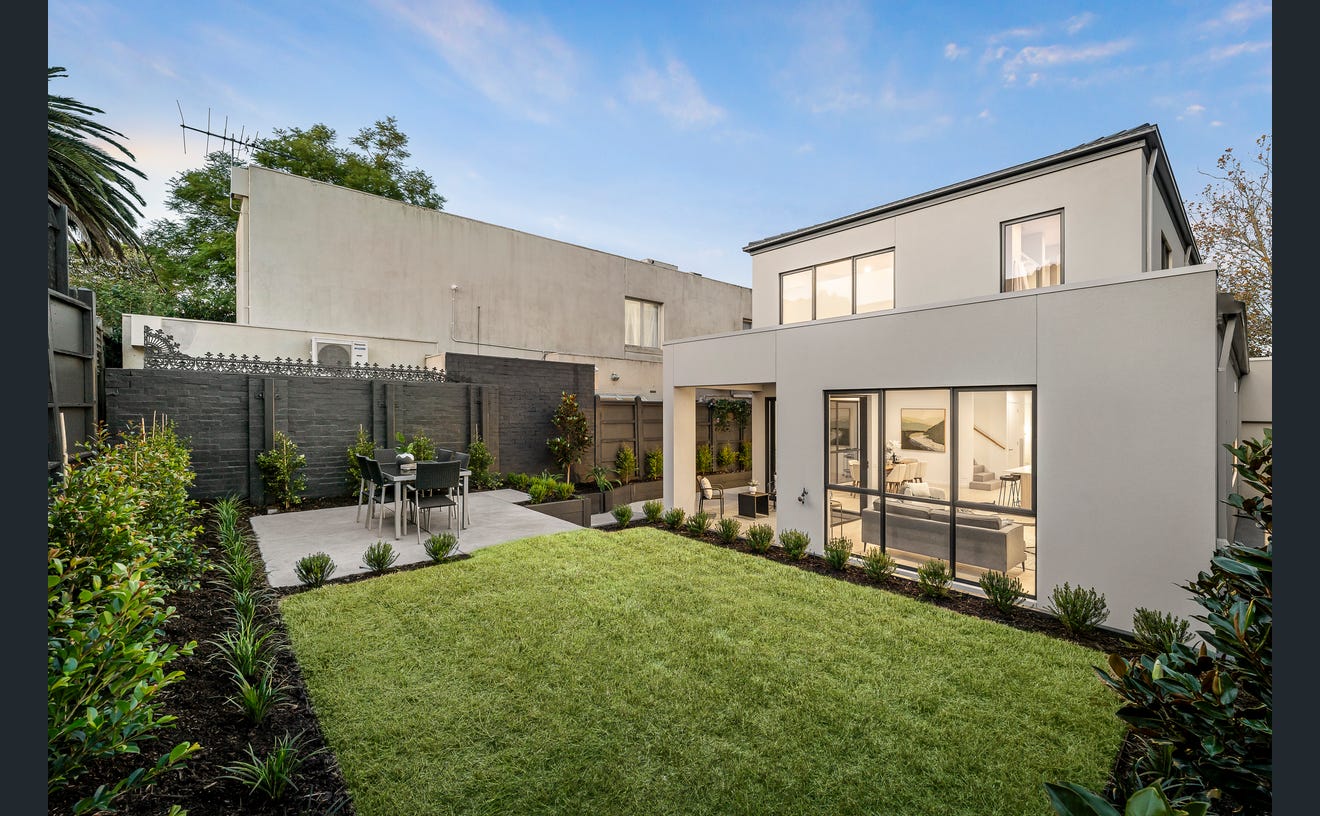 4 Harvey Street, Malvern
