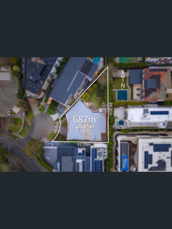 4 Nola Court, Toorak