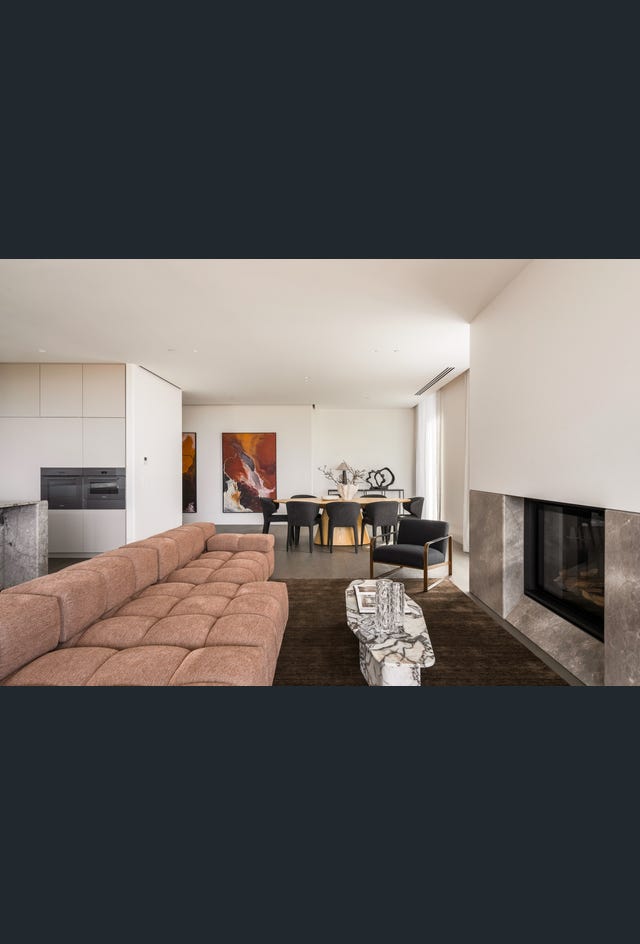 502/370 Albert Street, East Melbourne