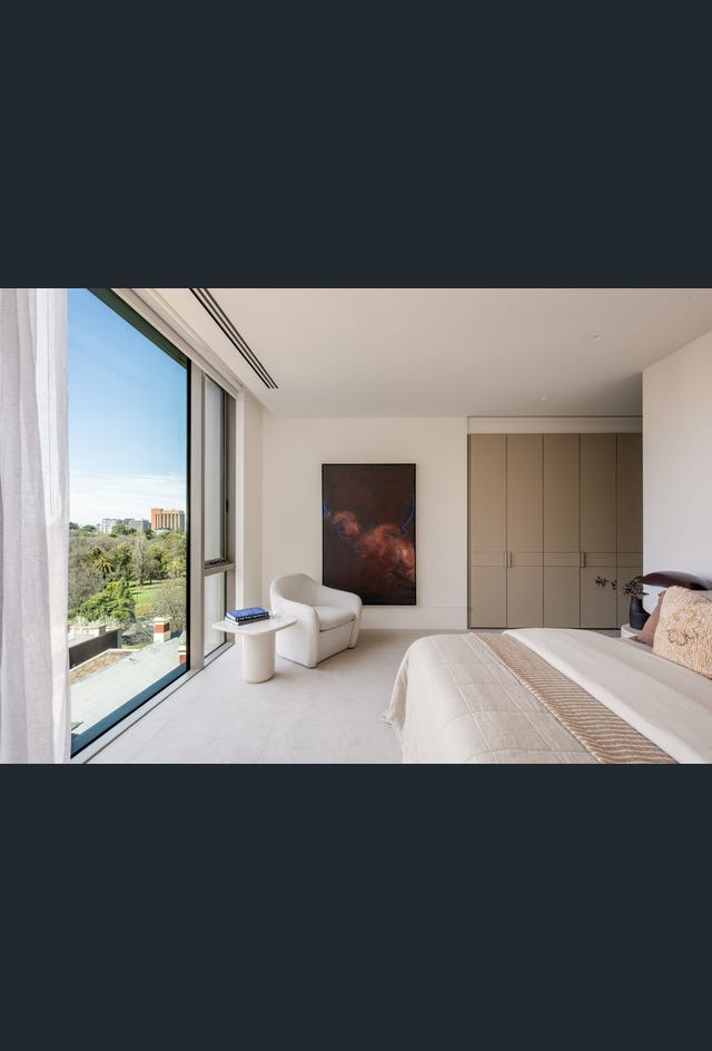 502/370 Albert Street, East Melbourne