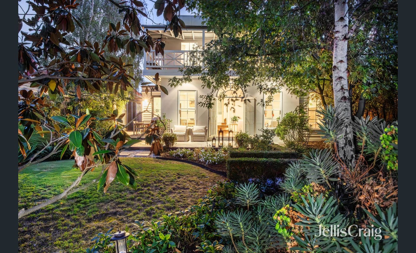 50 Llaneast Street, Armadale