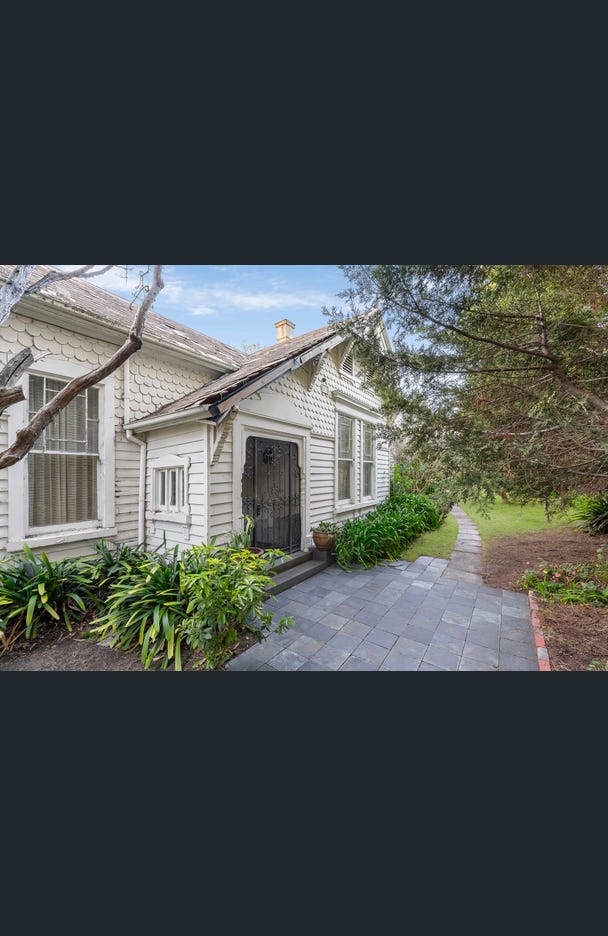 52 Fellows Street, Kew