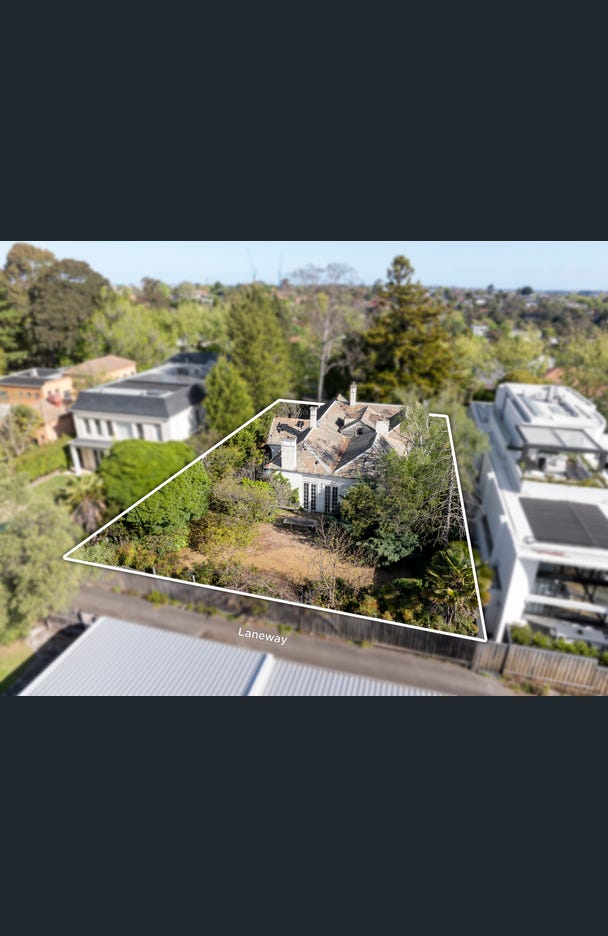 52 Fellows Street, Kew