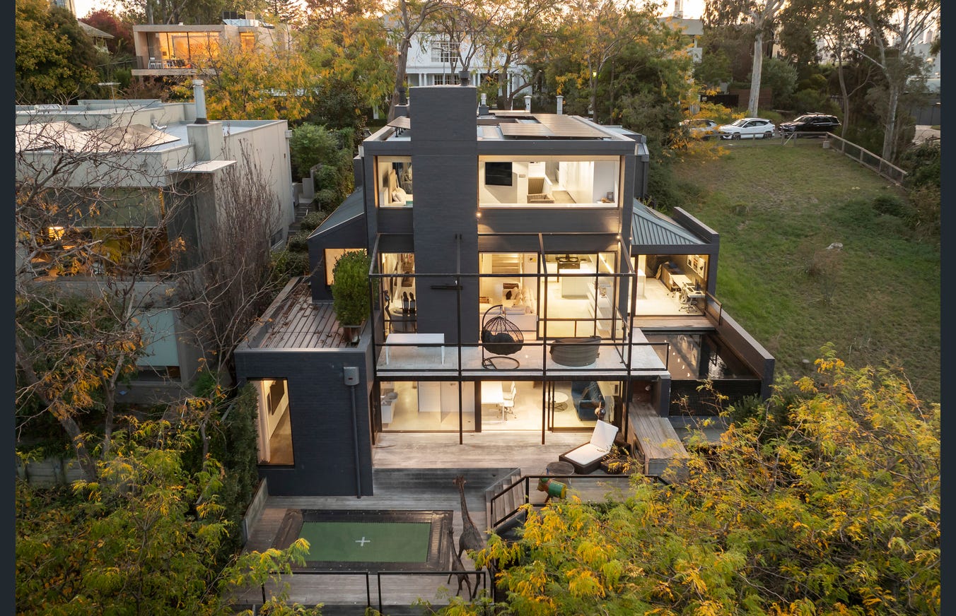 52 Kensington Road, South Yarra