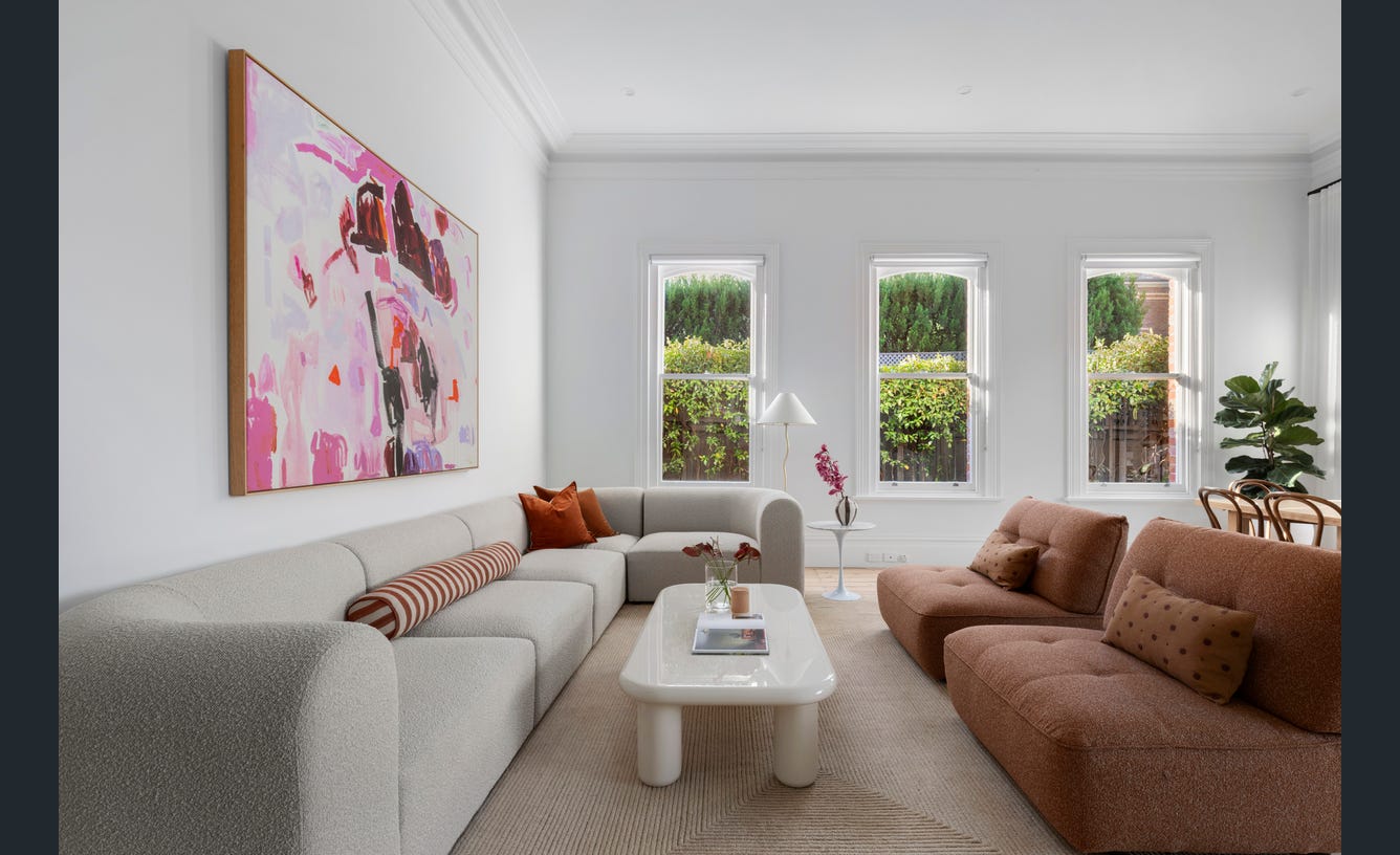 52 McKinley Avenue, Malvern