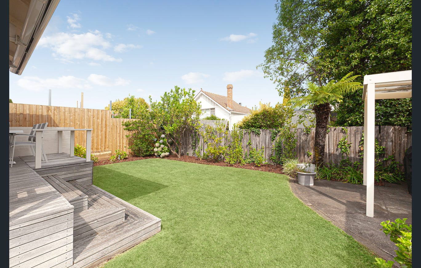 57 Huntingtower Road, Armadale