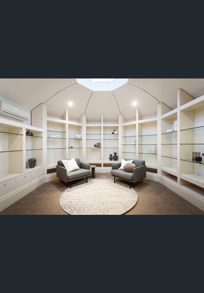 5C Maple Grove, Toorak