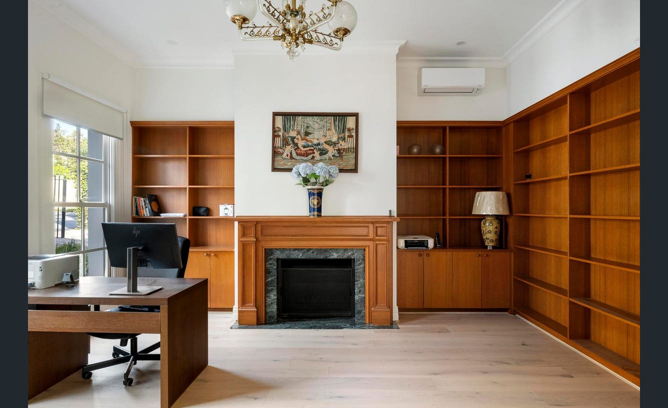 5 Power Avenue, Toorak