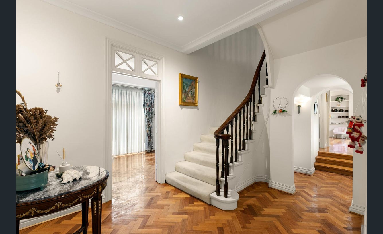 60 St Georges Road, Toorak