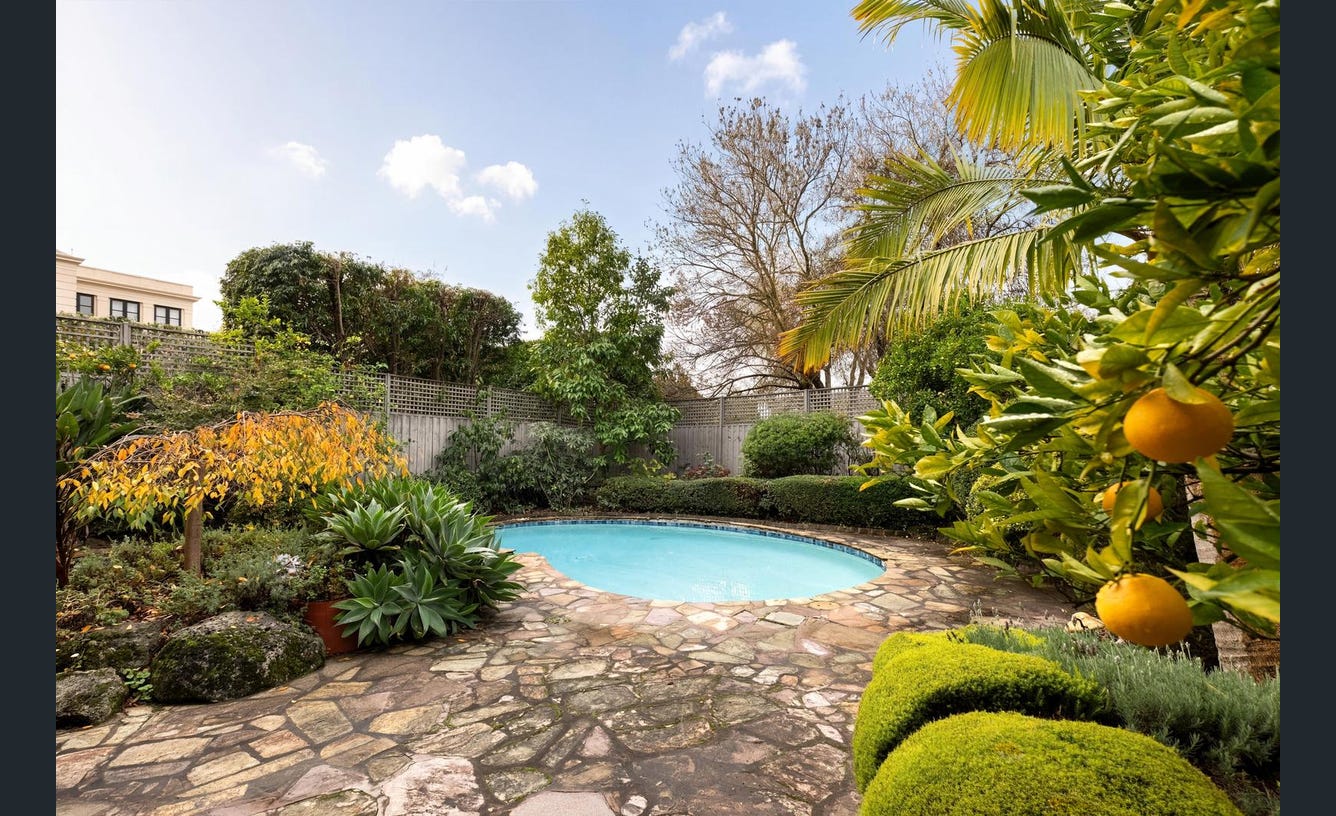 60 St Georges Road, Toorak