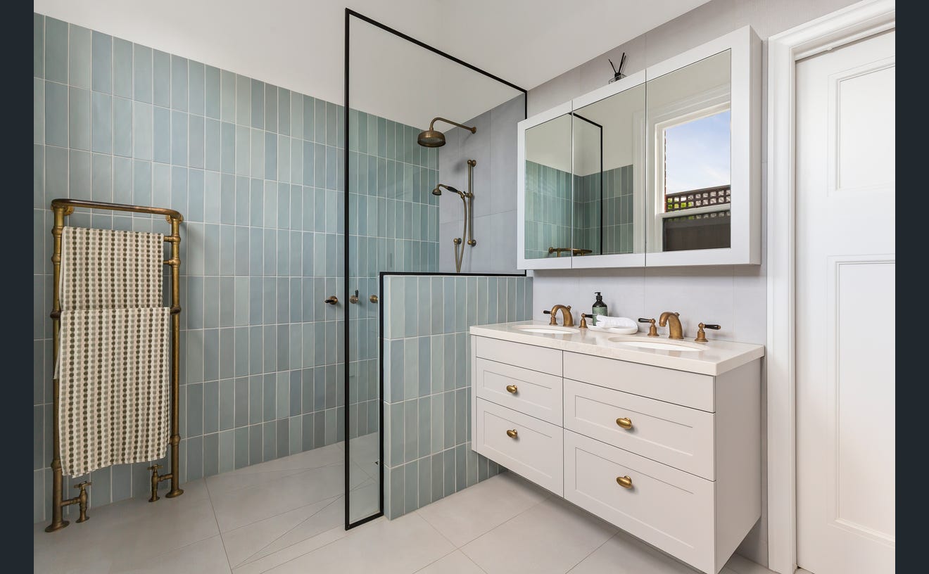 61 Finch Street, Malvern East