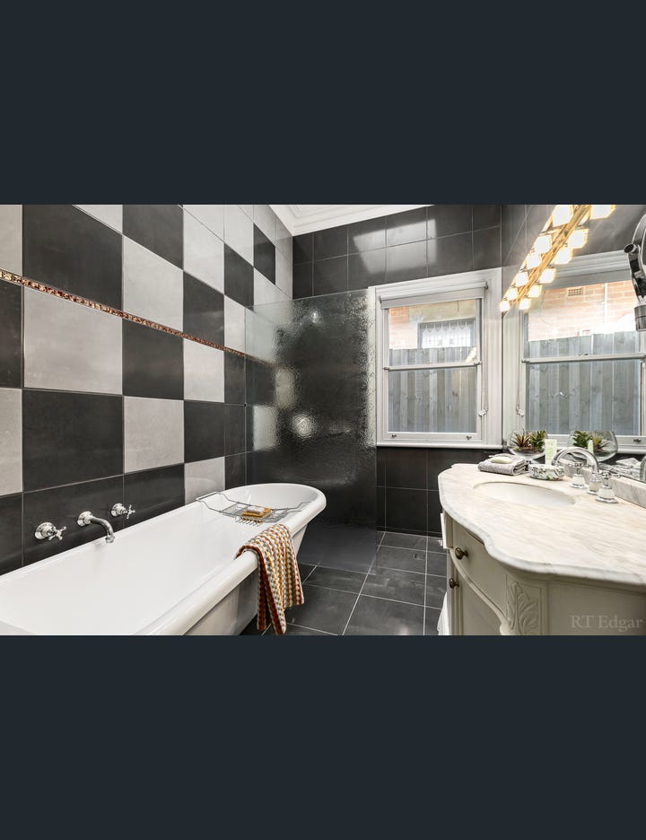 62 Surrey Road, South Yarra