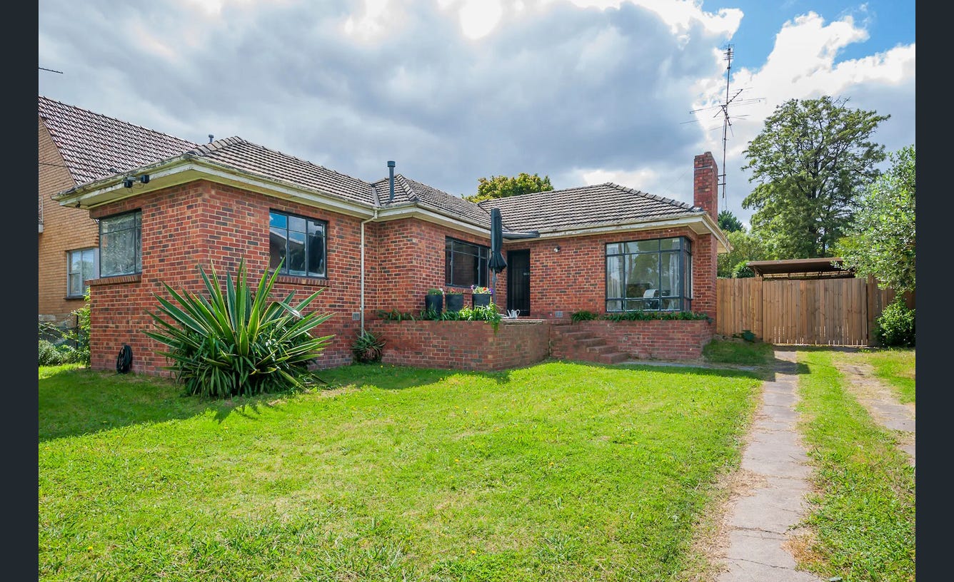 641 Waverley Road, Malvern East