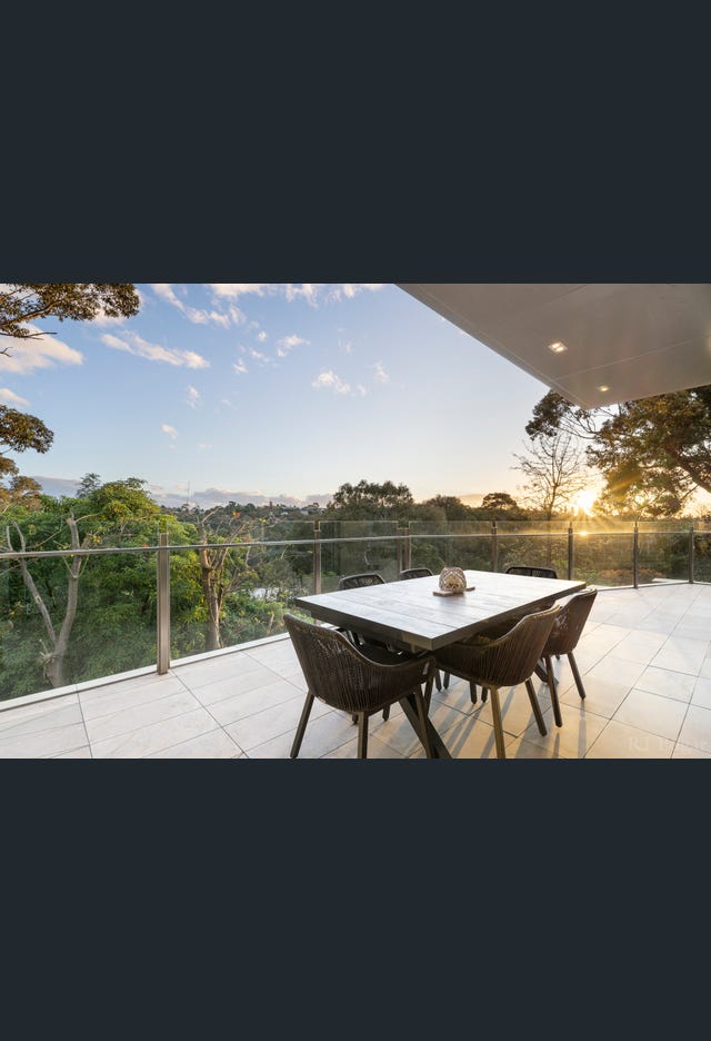 65 Molesworth Street, Kew