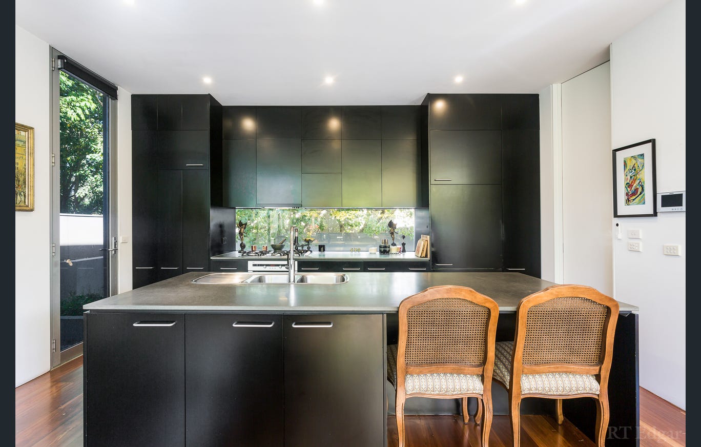 6A Henderson Avenue, Malvern