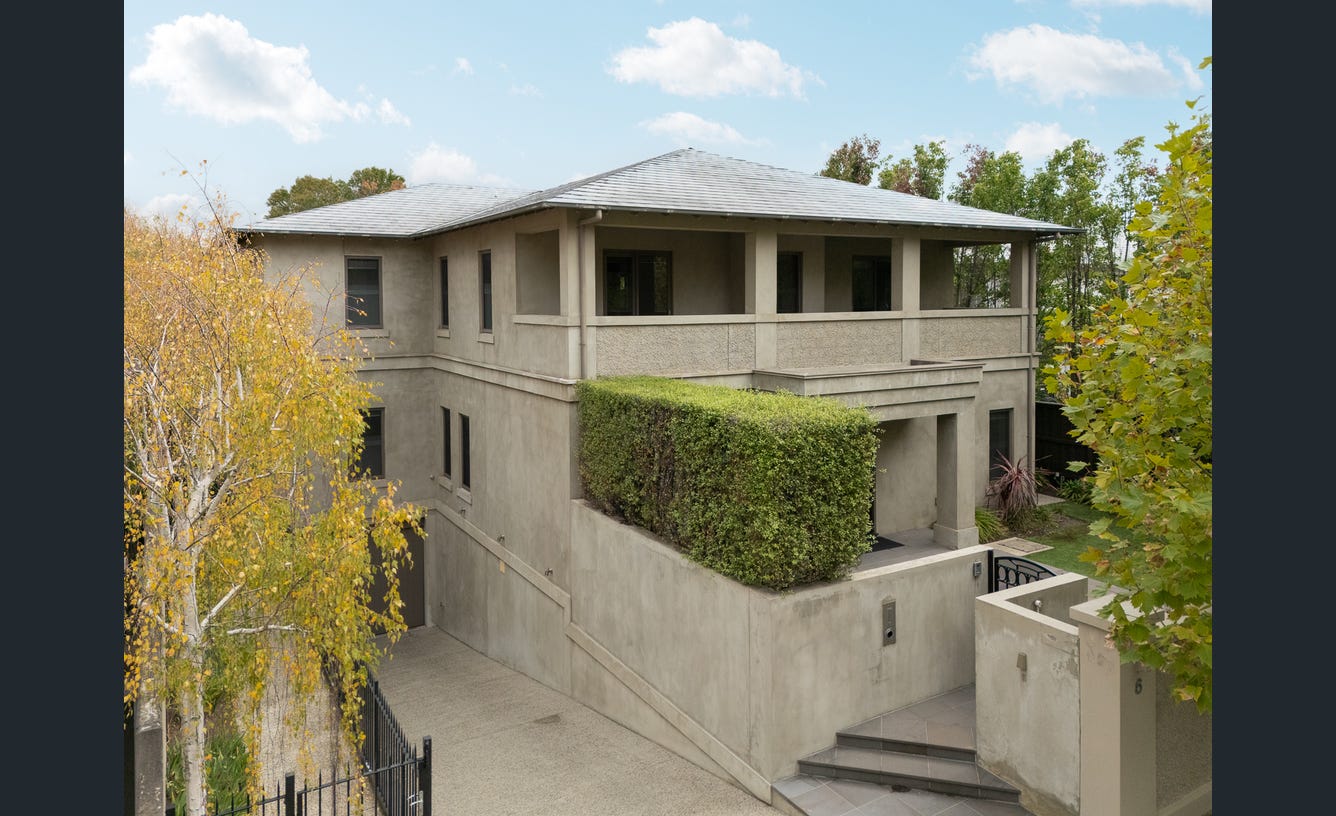 6 Hampden Road, Armadale
