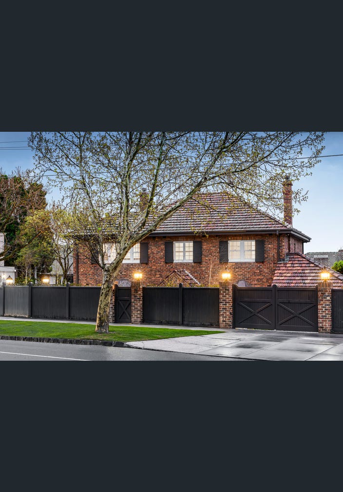 70 St Georges Road, Toorak