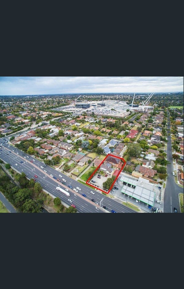 722 Warrigal Road, Malvern East