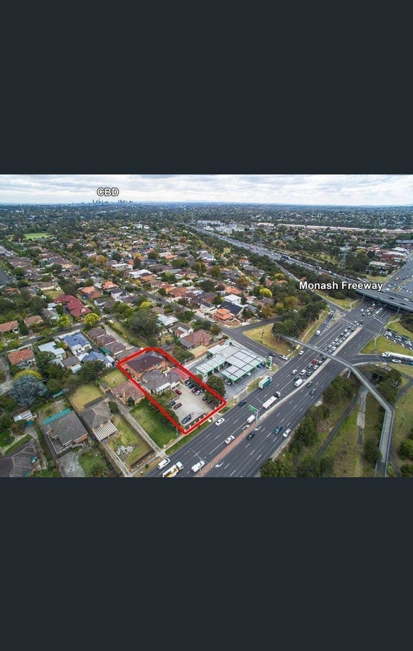 722 Warrigal Road, Malvern East