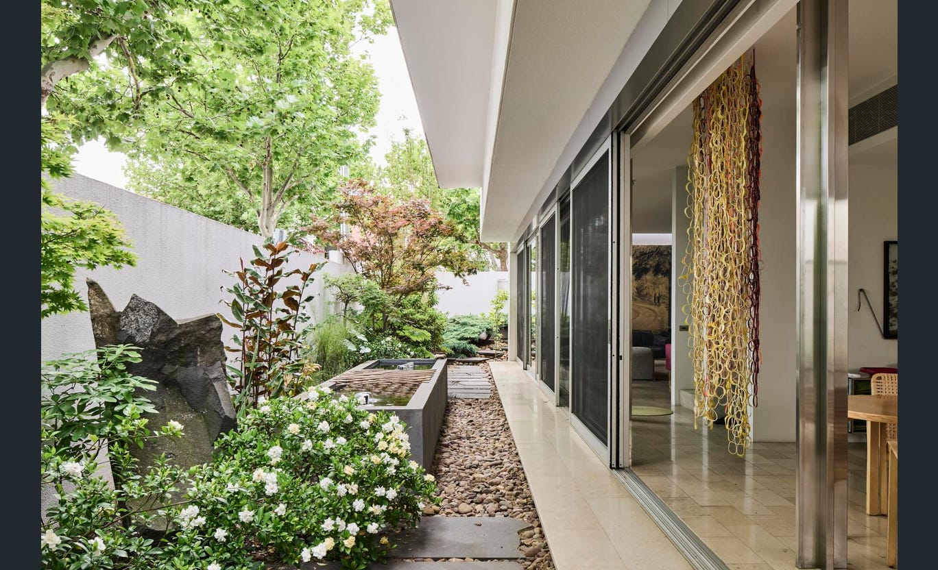 73 Tivoli Road, South Yarra