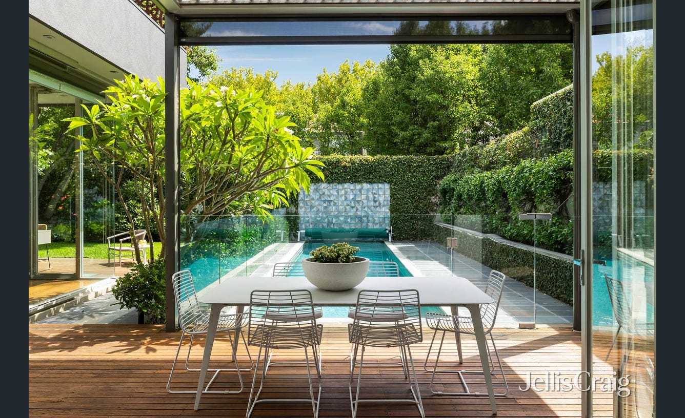 7 Anderson Street, Malvern East