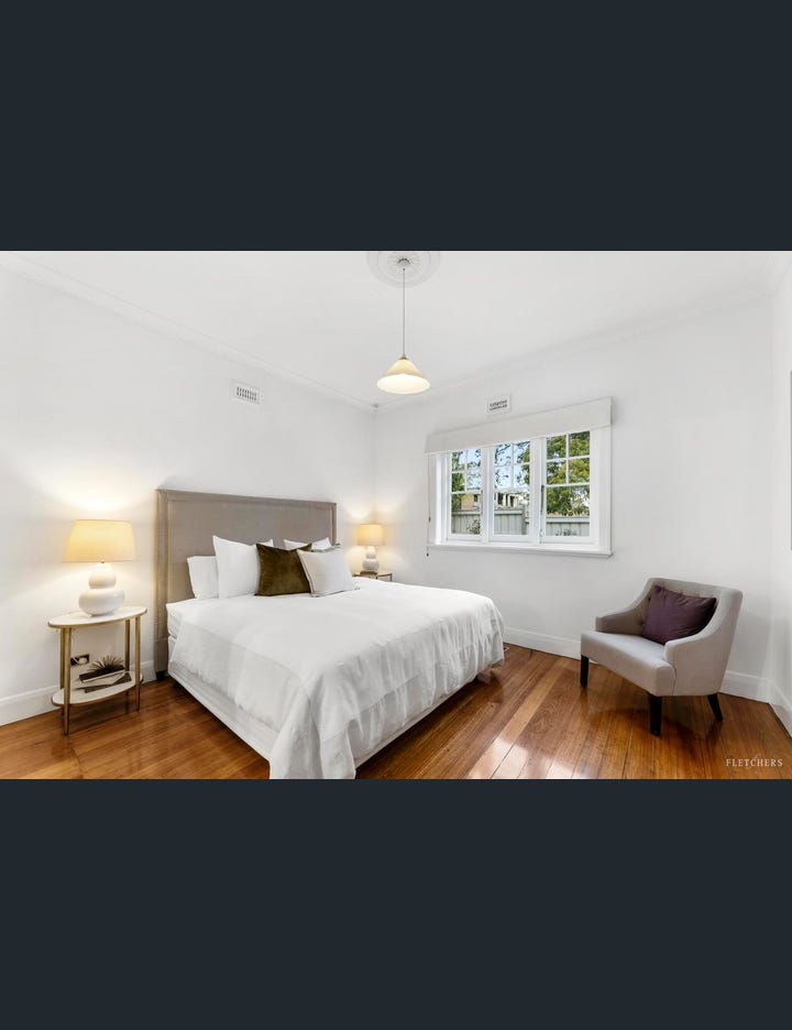 7 Woodburn Road, Hawthorn