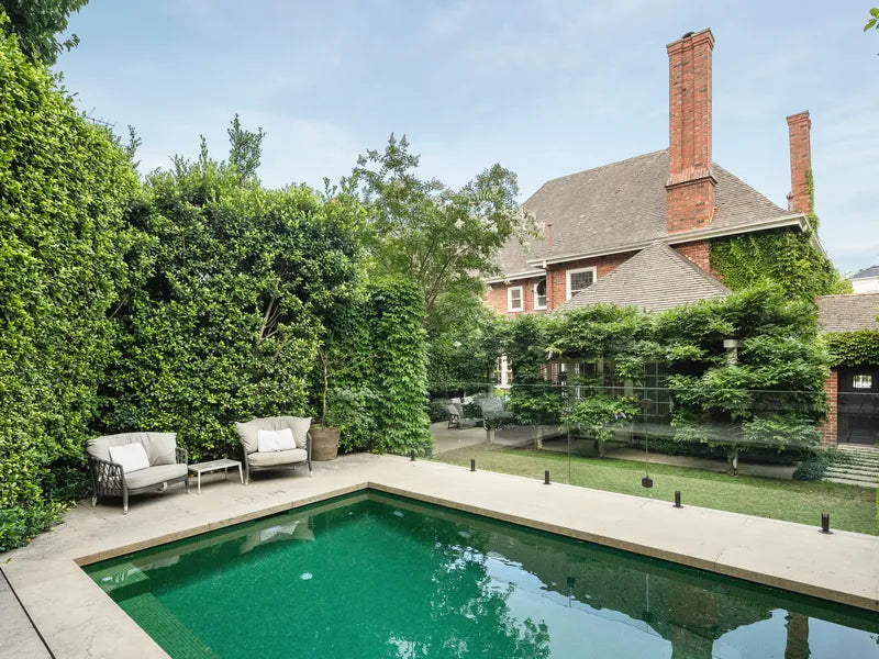 7 Yarradale Road, Toorak