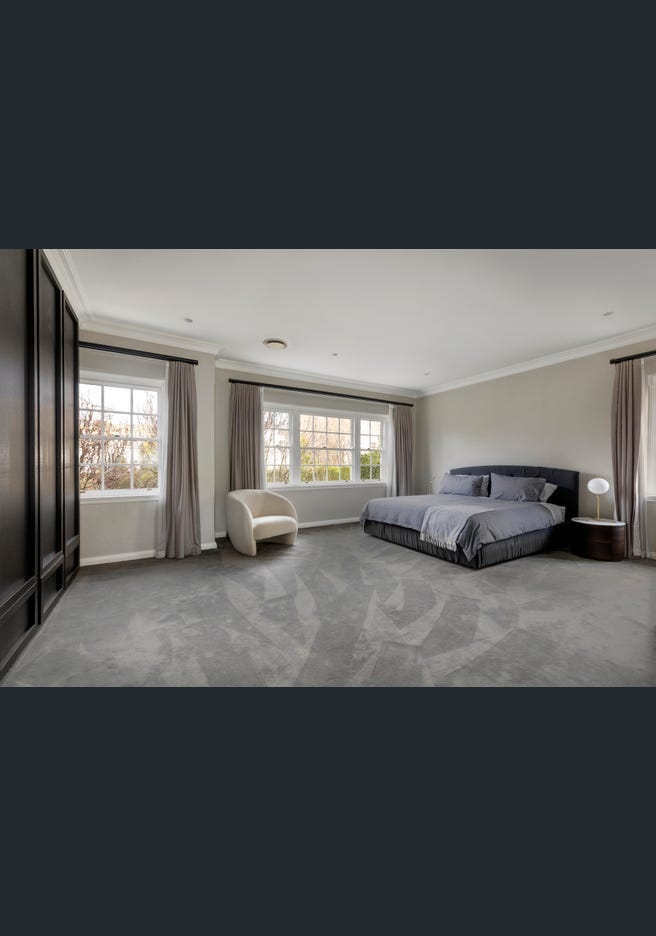 7 Yarradale Road, Toorak