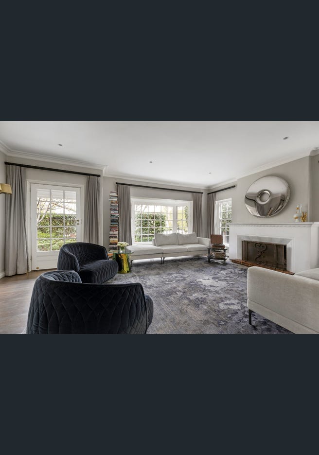 7 Yarradale Road, Toorak