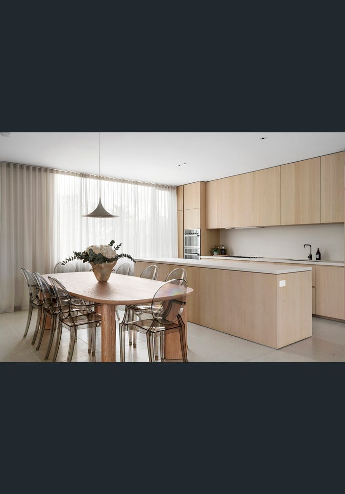 8A Wattletree Road, Armadale