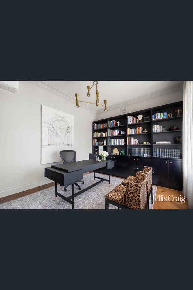 92 Parkhill Road, Kew