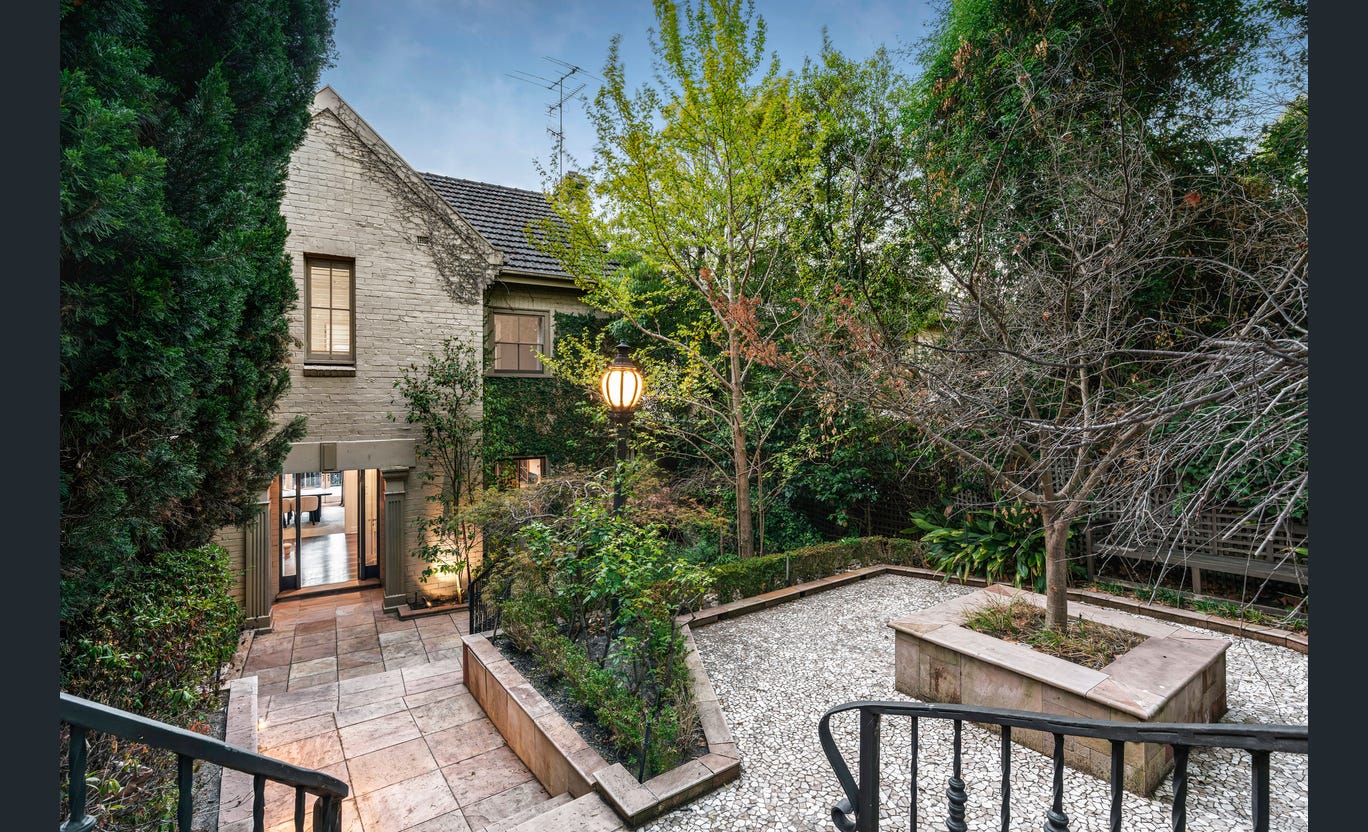 99 Grange Road, Toorak