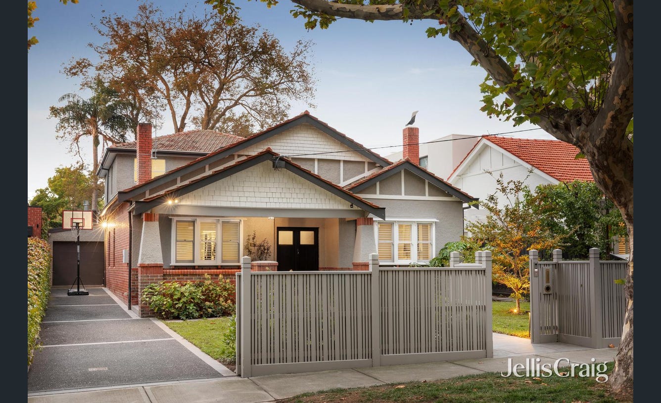 9 Kerferd Street, Malvern East