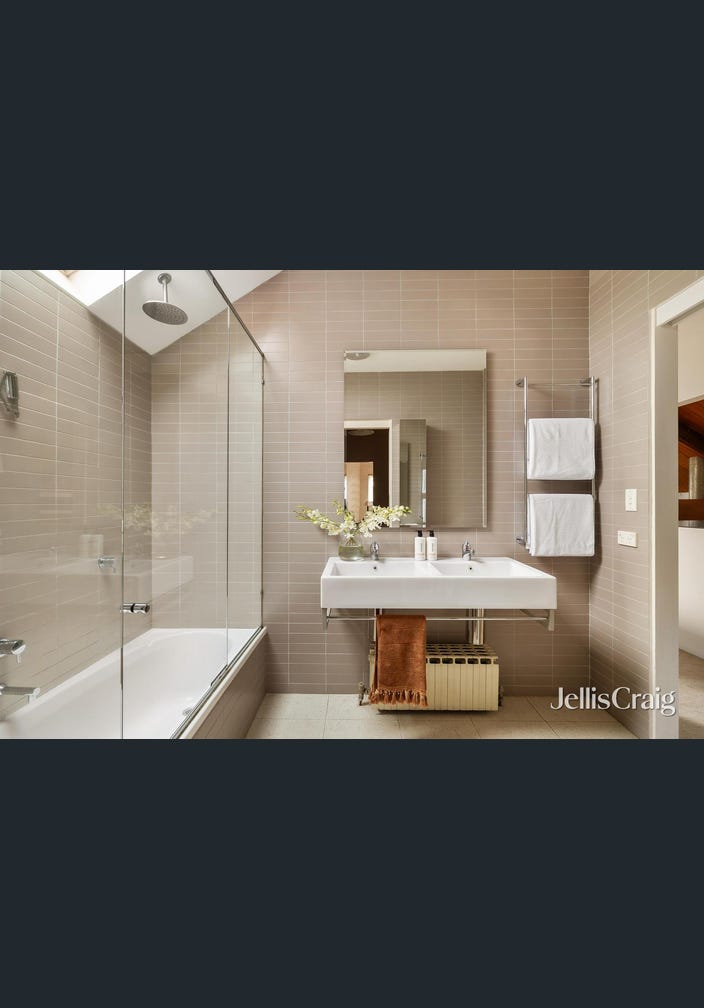 9 Meryl Street, Armadale