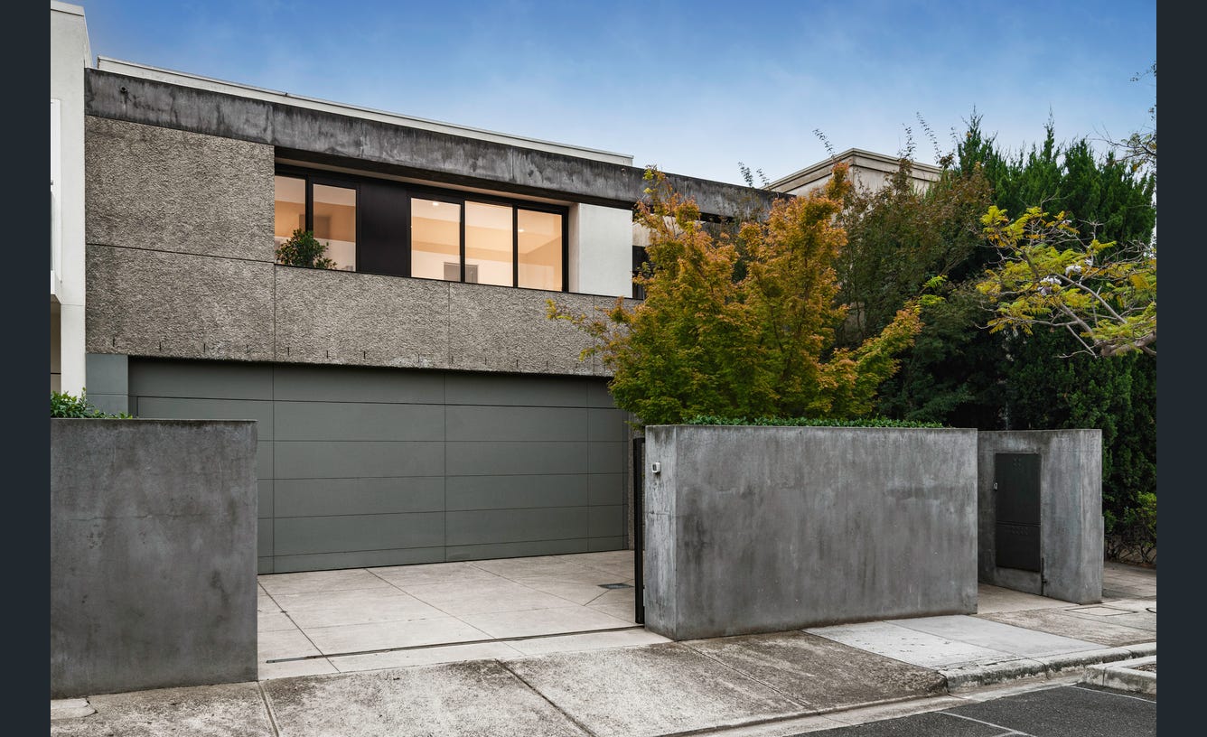 9 Ross Street, Toorak