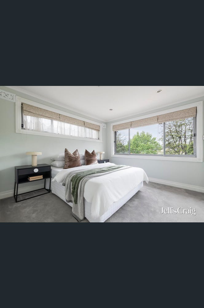 9 Thomas Street, Kew